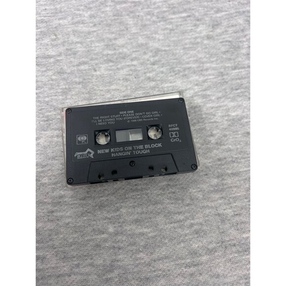 New Kids On The Block, Hanging Tough Audio Cassette Tape 1988 Hangin Tough - Picture 7 of 8